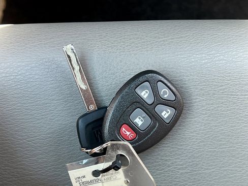 New 2025 GMC Savana 2500 Work Van w/ Driver Convenience Package image 31