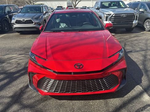 New 2026 Toyota Camry SE image 2