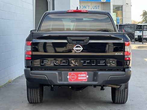 Certified 2023 Nissan Frontier S image 8