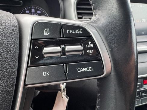 Used 2020 Kia Sorento LX w/ LX I4 Convenience Package FWD image 18