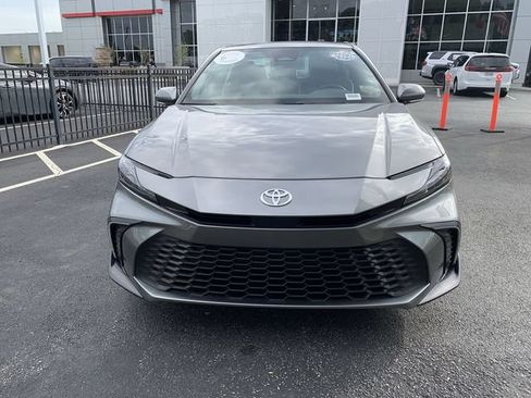 Certified 2026 Toyota Camry SE FWD image 3