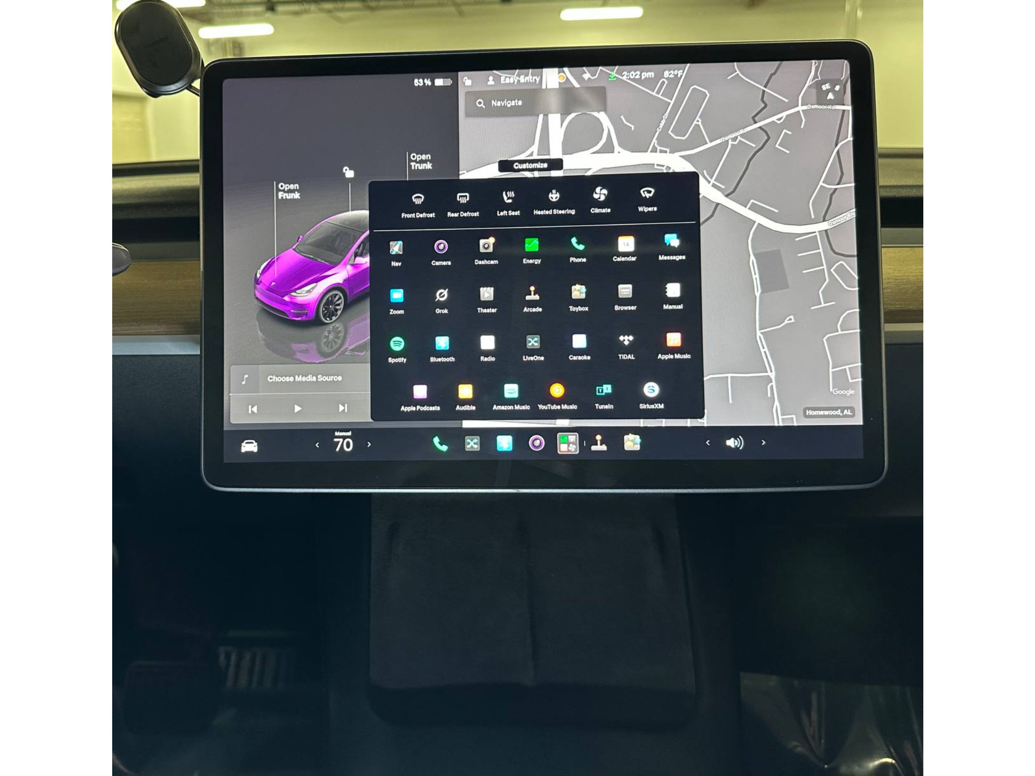 Used 2023 Tesla Model Y Long Range AWD/4WD image 29
