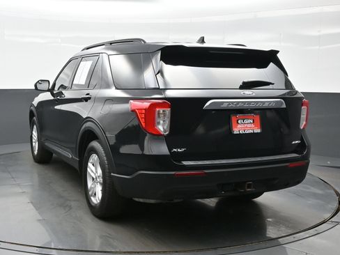 Used 2021 Ford Explorer XLT w/ Class III Trailer Tow Package AWD/4WD image 4