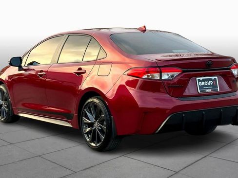 Used 2025 Toyota Corolla SE image 11