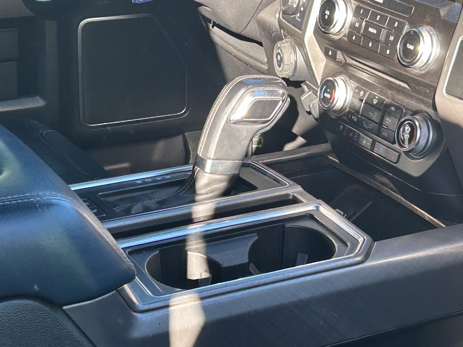 Used 2018 Ford F150 Limited w/ Trailer Tow Package AWD/4WD image 9