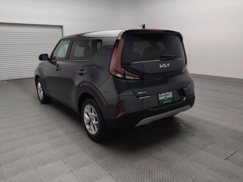 Used 2025 Kia Soul LX image 5