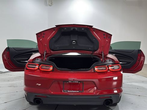 Used 2019 Chevrolet Camaro LT w/ RS Package image 16
