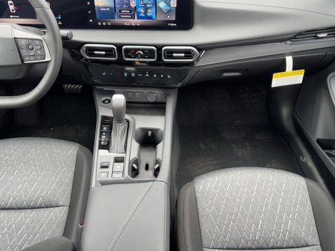 New 2026 Nissan Sentra SV image 17