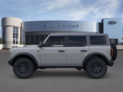 New 2026 Ford Bronco Badlands AWD/4WD image 4