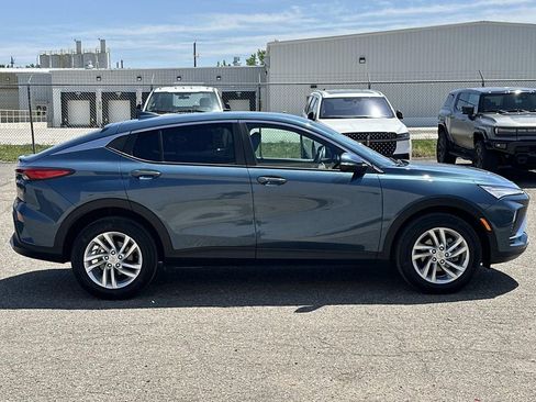 Used 2024 Buick Envista Preferred w/ Convenience I Package FWD image 7