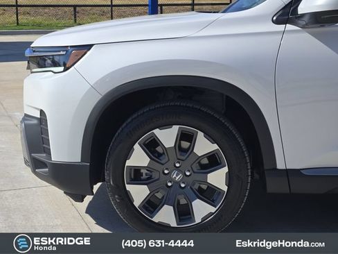 Certified 2026 Honda Pilot Elite image 8
