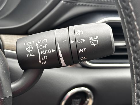 Certified 2025 MAZDA CX-5 Signature image 27