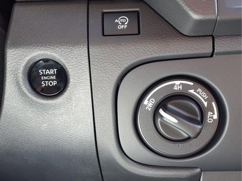 New 2026 Nissan Frontier S image 18