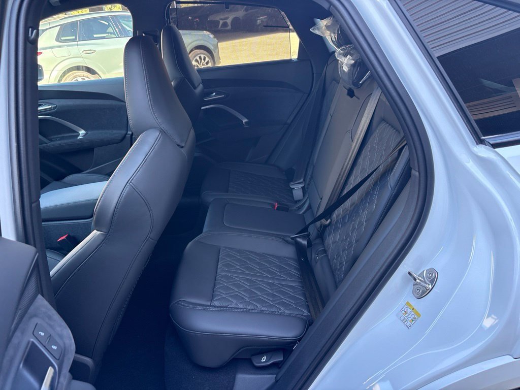 New 2026 Audi SQ5 Premium Plus AWD/4WD image 12