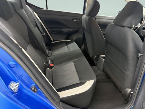 Used 2022 Nissan Versa SV w/ Trunk Package FWD image 19