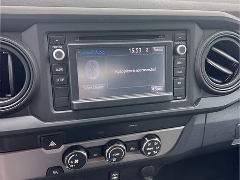 Used 2019 Toyota Tacoma SR w/ SR Convenience Package RWD image 9