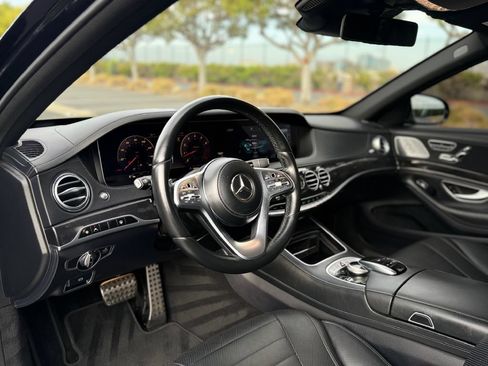 Used 2020 Mercedes-Benz S 560 Sedan image 11