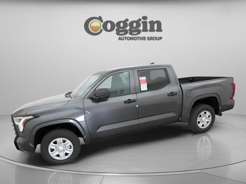 New 2026 Toyota Tundra SR image 5