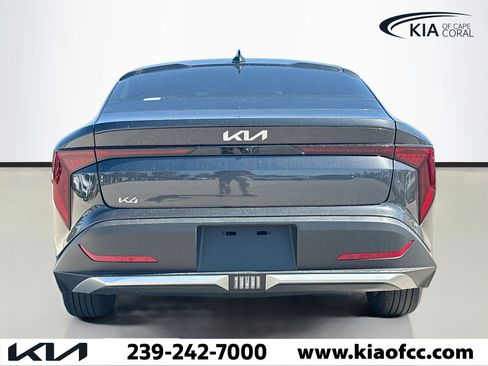 New 2025 Kia K4 LXS image 4