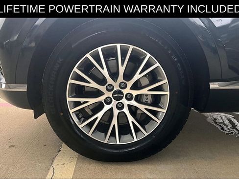 Used 2025 Genesis GV80 2.5T Standard AWD/4WD image 10