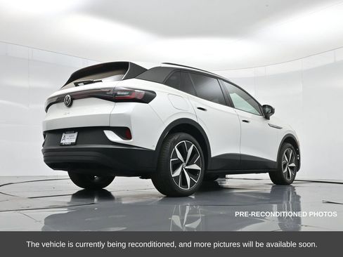 Used 2023 Volkswagen ID.4 Pro S image 49