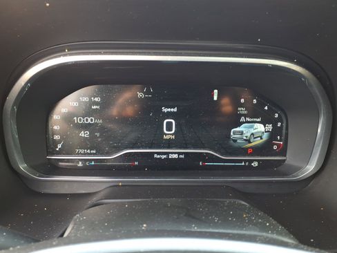 Used 2023 GMC Yukon SLT w/ SLT Premium Package image 19