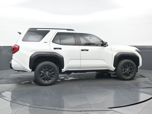 New 2026 Toyota 4Runner SR5 image 2