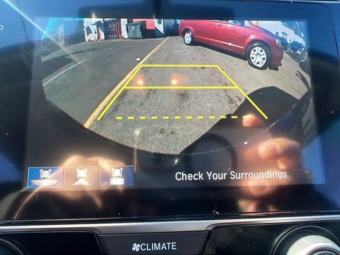 Used 2018 Honda Civic EX image 20