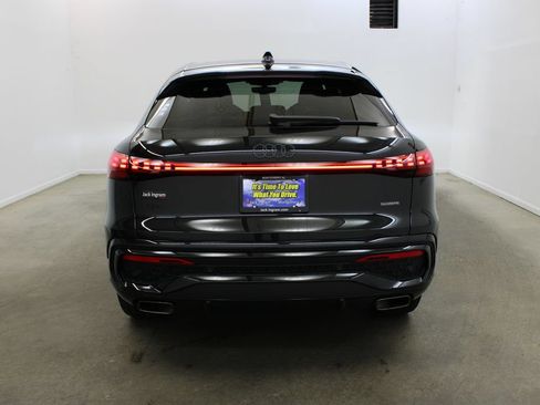 New 2026 Audi Q5 Premium Plus AWD/4WD image 4