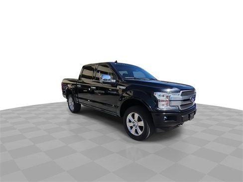 Used 2019 Ford F150 Platinum image 2