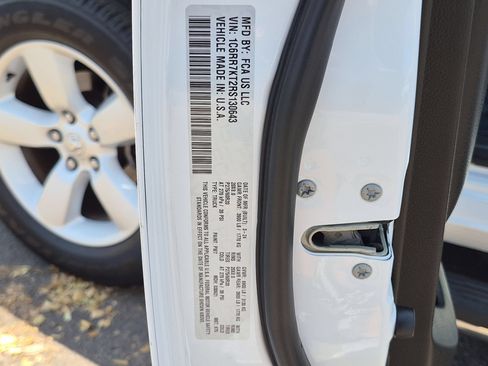 Used 2024 RAM 1500 Tradesman w/ Tradesman SXT Package AWD/4WD image 27