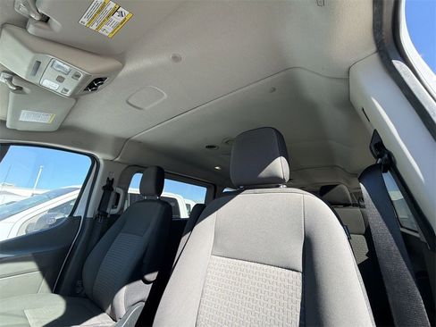 Used 2023 Ford Transit 350 XLT image 7