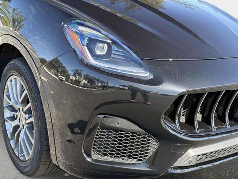 Used 2023 Maserati Grecale GT image 9