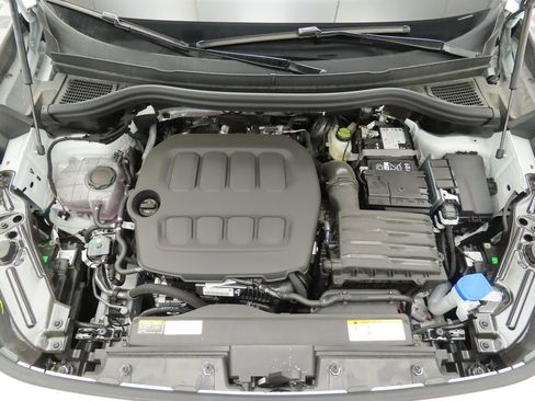 New 2026 Volkswagen Tiguan S FWD image 29