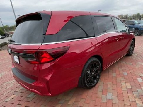 Certified 2026 Honda Odyssey Sport-L image 9
