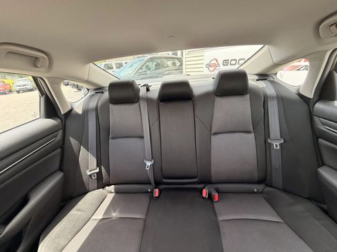 Used 2021 Honda Accord LX image 38