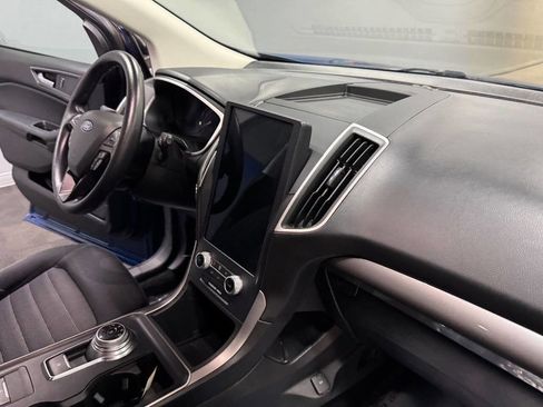 Used 2021 Ford Edge SE image 54