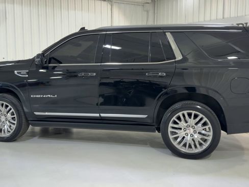 Used 2024 GMC Yukon Denali w/ Max Trailering Package image 7