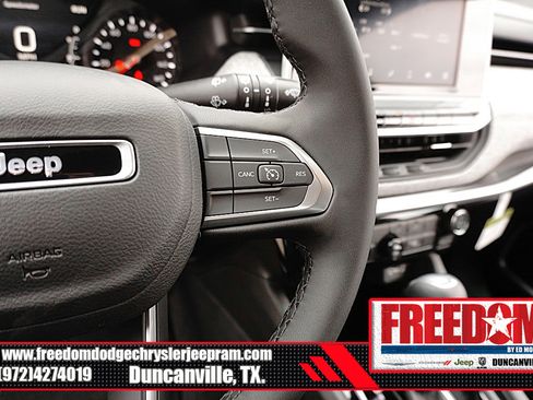 New 2026 Jeep Compass Latitude image 26