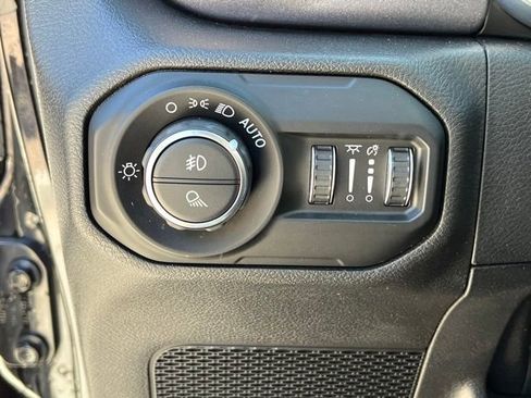 Used 2021 Jeep Gladiator Mojave AWD/4WD image 20