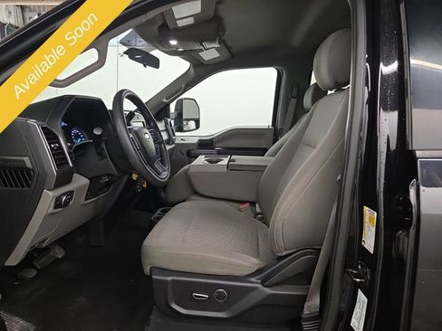 Used 2019 Ford F250 XLT AWD/4WD image 9