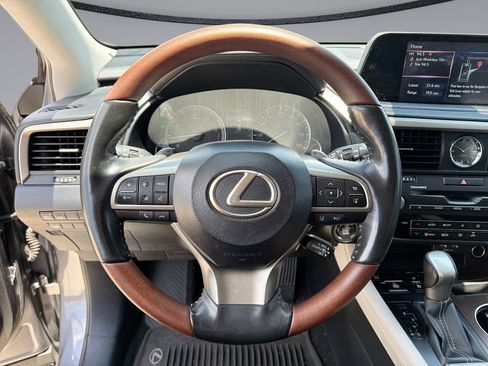 Used 2022 Lexus RX 350 FWD w/ Premium Package image 18