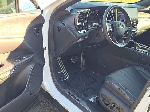 Used 2023 Lexus RX 350 F Sport w/ Accessory Package (Z1) AWD/4WD image 9