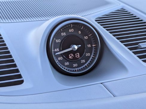 New 2026 Porsche Cayenne Coupe image 21