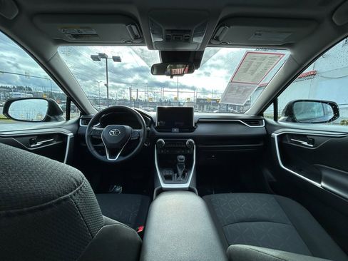 Certified 2024 Toyota RAV4 XLE w/ Convenience Package image 17