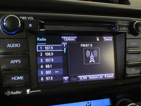 Used 2014 Toyota RAV4 XLE AWD/4WD image 26