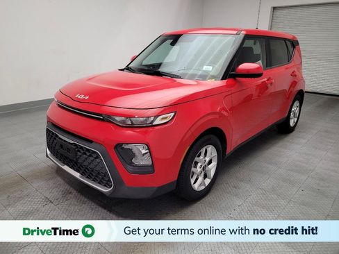 Used 2022 Kia Soul LX w/ Technology Package FWD image 1
