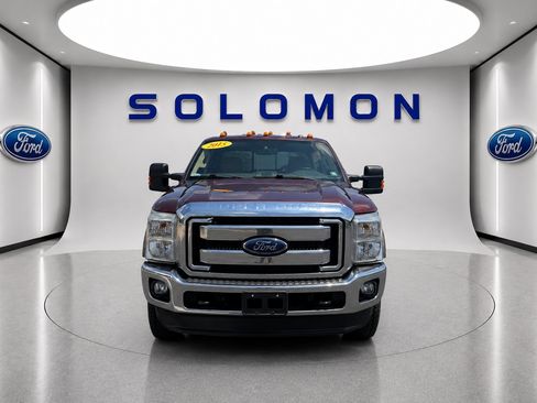 Used 2015 Ford F250 Lariat w/ Lariat Interior Package AWD/4WD image 2