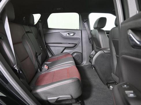 Used 2022 Chevrolet Blazer RS w/ Enhanced Convenience Package image 16