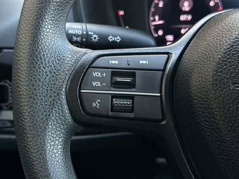 Certified 2025 Honda Accord LX image 26